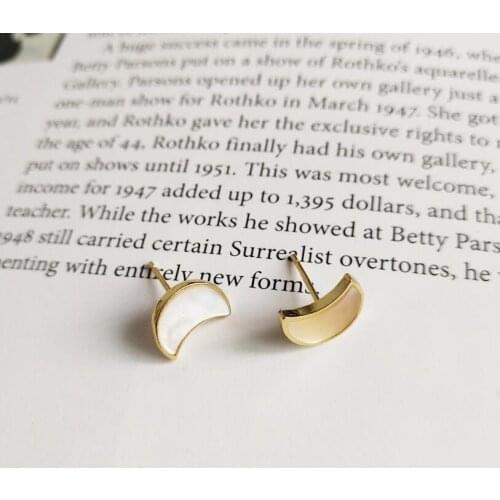 New Romantic Small 2019 Gold Shell Moon Lovely Stud Earrings For Women Party Jewelry Accessories Girlfriend Gift
