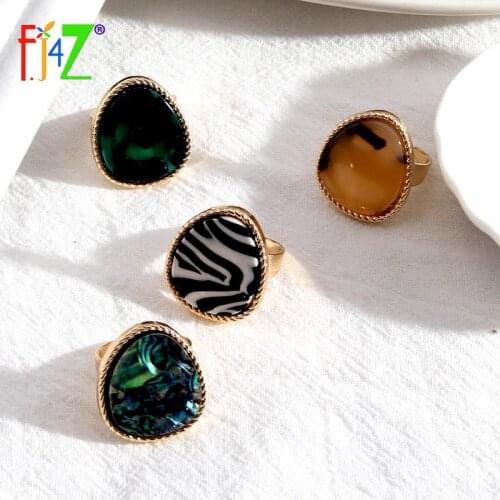 F.J4Z Trend Rings for Women Fashion Korean Style Resin Shell Geometric Ring Lady Special Gifts for Anniversary Adjustable