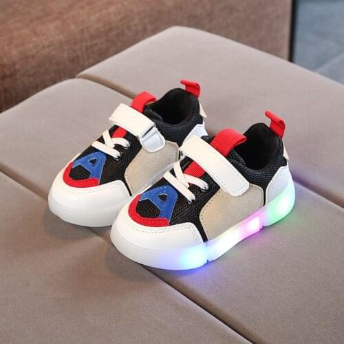 LEOSOXS Kids Glowing Shoes