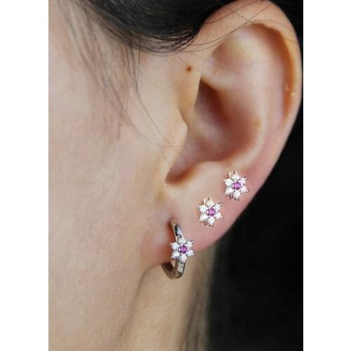 Sweet Christmas Gift For Gilrs Rainbow Daisy Flower Small Stud Earring Iced Out Shiny Pink White Cz Zircon Mini Cute Brincos