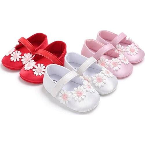 Spring and Autumn 0-1 years old girl baby white small chrysanthemum princess shoes soft bottom non-slip baby toddler shoes
