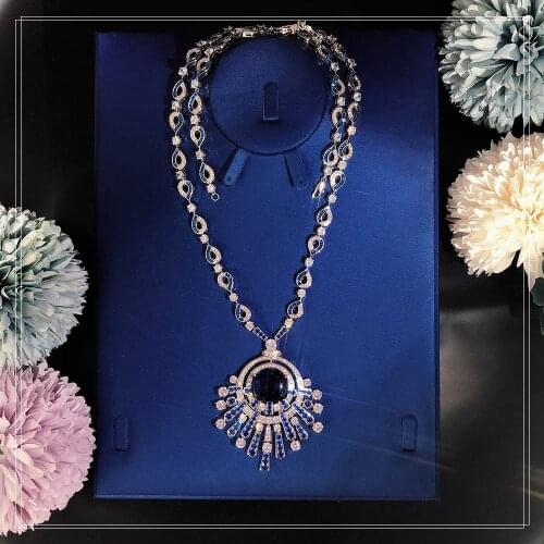 Stylish expensive necklace ball lady necklace blue accessories high quality free shipping online celebrity The banquet