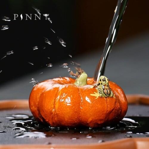 PINNY Purple Clay Pumpkin And Frog Tea Pet Ceramic Tea Ceremony Ornaments Handmade Estatuas Home Decoration Accessories