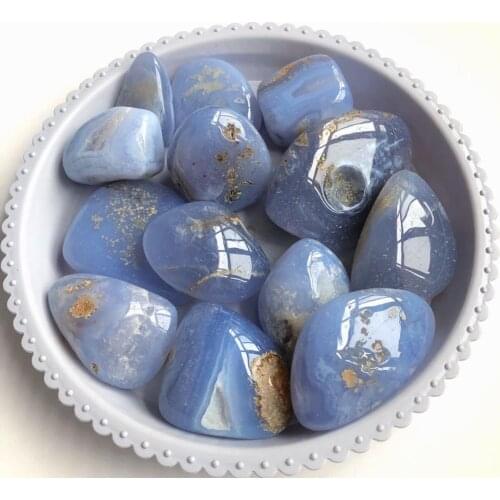 Blue Agate tumbled natural stones and minerals quartz crystals healing gemstones bonsais naturales reiki decoration
