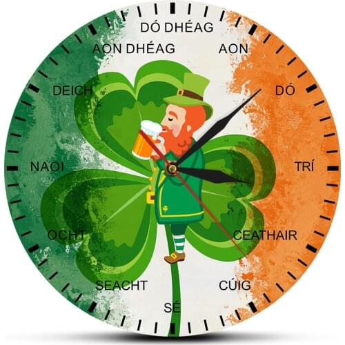 Ireland Flag Shamrock Clock Four Leaf Clover Saint Patricks Day Celebration Irish Home Decor Wall Clock Silent Swept Wall Watch