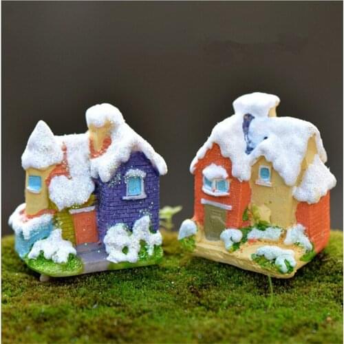 Snow Villa Christmas Resin House Terrarium Figurine Fairy Garden Miniatures Home/ Mini Garden Decoration Cute Friends Gifts