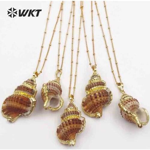 WT-JN043 WKT Natural Raw Trumpet Shell With Gold Trim Conch Pendant Bohemia Style 18'' Inch Necklace Women Gift Non-tarnishable