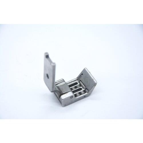 R570 ROLLER PRESSER FOOT WITH GUIDE FOR DUOBLE NEEDLE SEWING MACHINE SPECIALLY FOR LEATHER MATERIAL