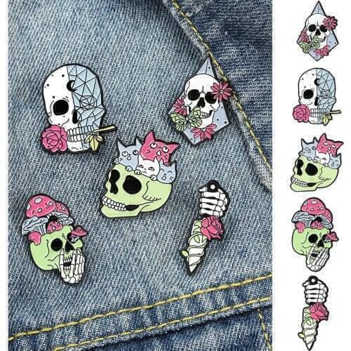 Skull Series Punk Gothic Enamel Pin Rose Flower Paint Alloy Brooch Creative Halloween Badge Lapel Pins Jewelry Gifts for Friends