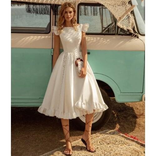 Short Wedding Dresses For Bride 2021 Knee Length Satin White Sleeveless Bridal Gowns A-line Gorgeous Open Back Ruffles Charming