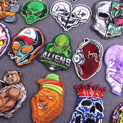 Alien Patches For Clothing Punk Patch Skull Badges Lion/Bear Embroidery Patch Iron On Patches For Clothes Stripes Sticker DIY