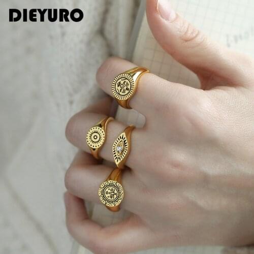 DIEYURO Paired Rings