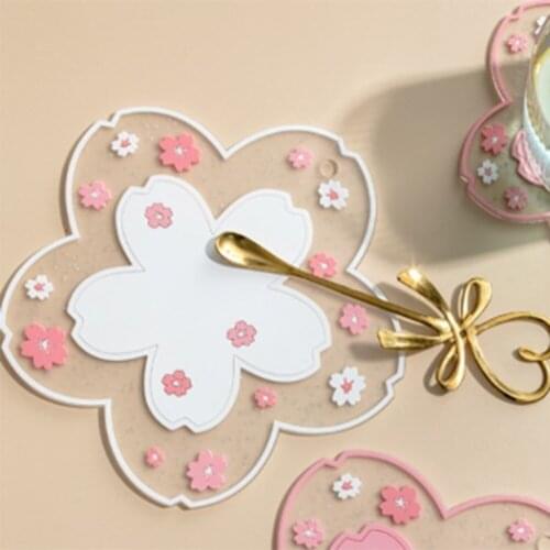 Home Decor Heat Resistant Placemat Soft Glue Household Cartoon Dining Table Bowl Placemat Heat Resistant Plate Mat