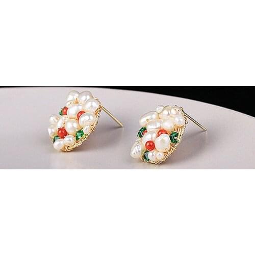 Fashion Vintage Charm Jewelry Round Natural Freshwater Pearls Flower Stud Earring For Women Temperament Personality 2020 New