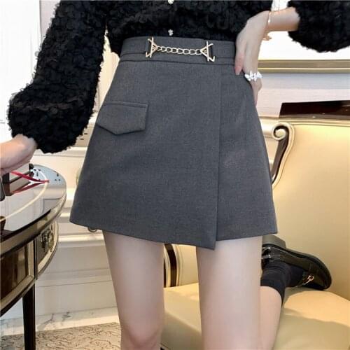 Women 2020 Autumn and Winter Outer Wear Hakama Bottoming Boots Pants High Waist Wide Leg Pants Skirts New Fashion Woolen Shorts