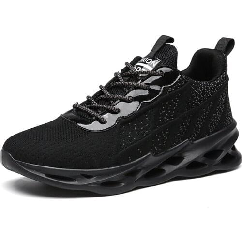 Lightweight Sneakers for Men Breathable Mesh Male Shoes Comfortable Casual Footwear Outdoor Black Walking Tennis Big Size 38-45