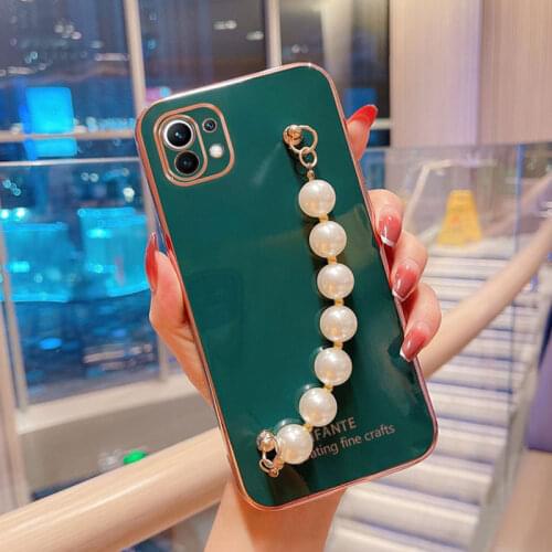 Luxury Wrist Chain Pearl Bracelet Case For Xiaomi mi11 Lite Cover For Xiaomi mi11 Pro Case Soft Silicone Capa mi11x mi11i mi11