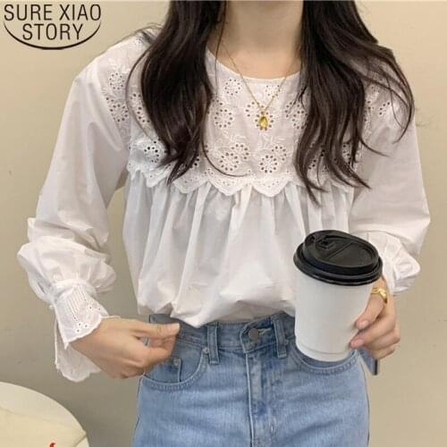 White Tops Embroidery Woman Shirts O-neck Long Sleeve Women Blouses Korean Style Hollow-out Sweet Lace Stitching Blusas 10839
