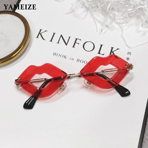 Lip Shape Sunglasses Women Decorative Glasses Cat Eye Sun Glasses Unique Irregular Lens Hip Hop Glasses Lunette De Soleil Femme