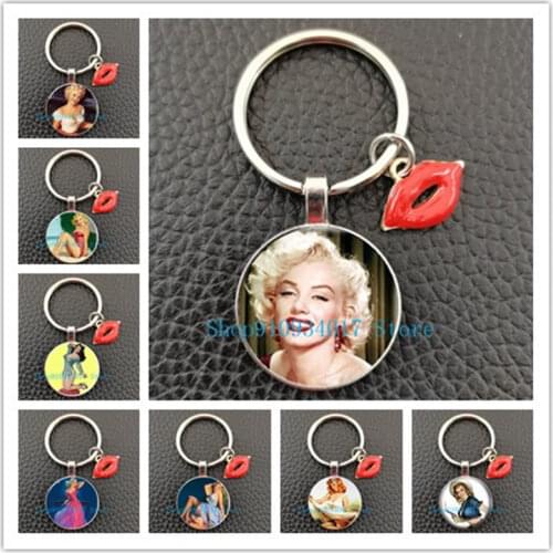 American Movie Star Marilyn Monroe Keychain with Pendent of Red Lips Vintage Icon Idol Photo Key Chain Ring Fans Jewel