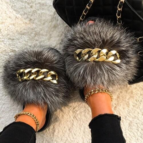 Real Fox Raccoon Fur Slippers Fashion Gold Chain Furry Fur Slides Women Fluffy Flip Flops Beach Plush Slippers Female Home Shoes