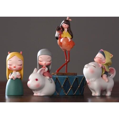 Miniature Resin White Night Fairy Tale Christmas Series Home Decoration Accessories Living Room Wine Cabinet Ornaments