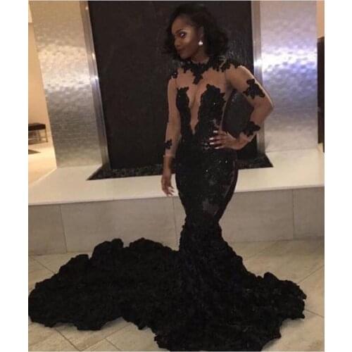 Sexy Black Lace Appliques Prom Dresses 2017 Black Girl Sheer Mermaid Long Sleeves Illusion Style Court Train Evening Party Gowns