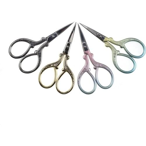 4 Colors Small Cross Stitch Scissors Embroidery Sewing Scissors Women Tailors Handcraft Scissors DIY Tool Sewing Accessories