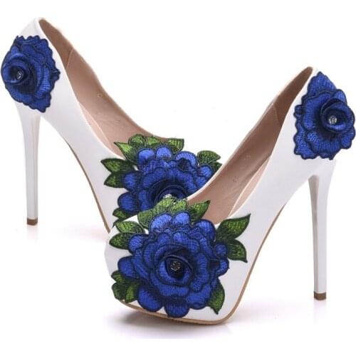Spring stiletto-heeled flowers bridal wedding shoes round toe large size with hand bag a set of banquet dress womens shoes