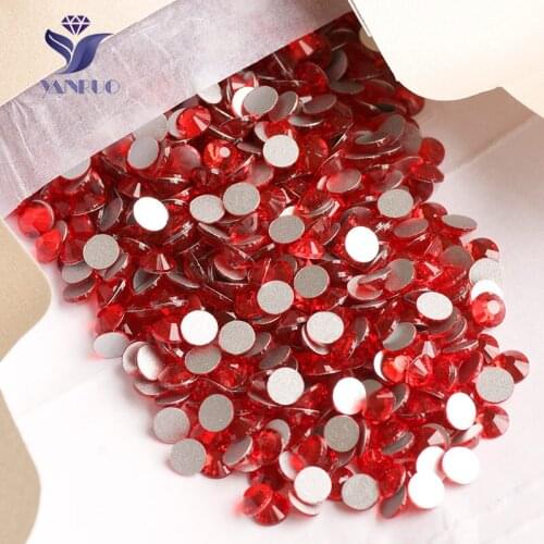 YANRUO 2058NoHF SS16 3.8-4.0mm Light Siam Not Hot Fix Flat Back Rhinestone Glue on Crystal Dress Rhinestone Galss Stones