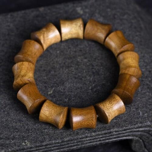Golden Phoebe Gloomy Wood Shaped Beads Slub Bracelet