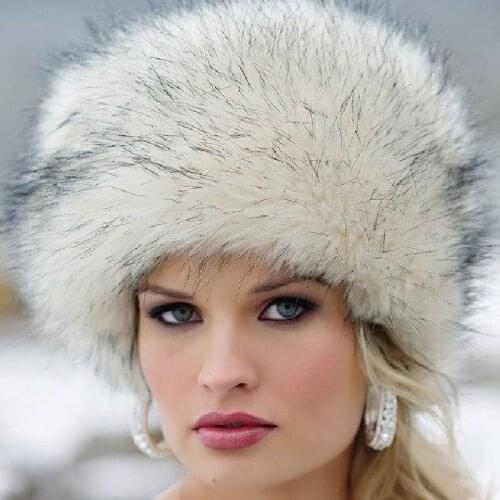 2016Faux Fox Fur Hats Women Cap Faux Fox Fur Balls Casual Hats Fashion Earmuffs Knitted Beanies Solid Adult Women Popular Hats