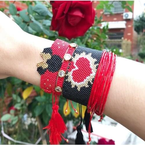 The latest fashion rainbow color miyuki red heart bracelet simple design personality bracelet for girlfriend gift