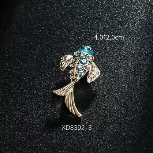 Fashion Brooch Plant Flower Fish anti-light fixed pin simple style suit shirt super matching accessories