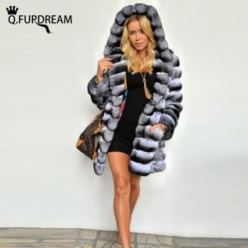 Q.FURDREAM 2020 Womens New Natural Rex Rabbit Fur Coat Overcoat Loose Hoodie Chinchilla Color Winter Fashion Warm Jacket