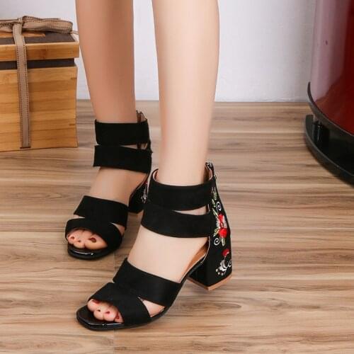 Summer ladies embroidered sandals flowers square high heels shoes casual buckle belt gladiator sandals women