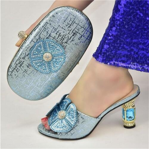 Elengant Slippers Convenient Fashion Newest High Quality With Flower Sweet Sky Blue Color Ladies Shoes and Bag Matching Italian