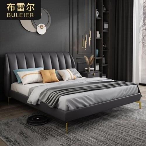 Italian minimalist leather bed double bed 1.8m modern leather art bed master bedroom Nordic wedding bed luxury solid wood soft