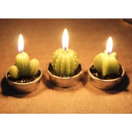 Cute little fresh creative simulation potted cactus green mini candles (six each box)