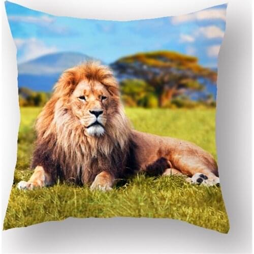 Personal Tailor lion head high-definition cushion covers design