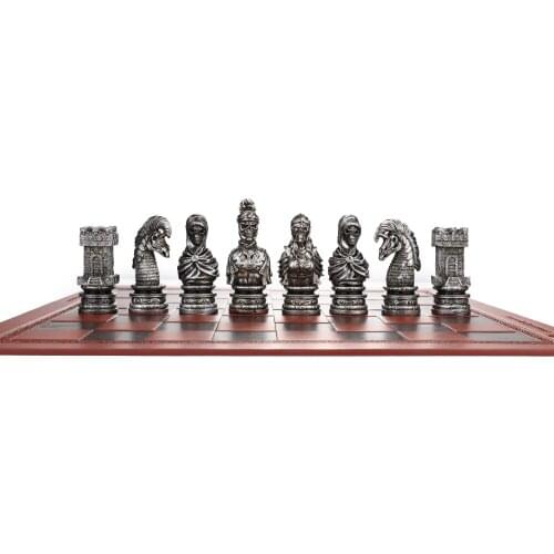 Pure Color Resin Gold and Silver Ghost Horror Chess Board Game Toy Table Luxury Knight Collection Gift with Chess Board Chess
