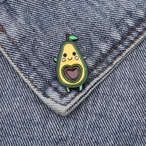 Cartoon Pear Avocado Enamel Pins Heart Fruit Core Brooches cute Green Fruit Backpack Badge Fashion Jewelry Gift for Lover kids