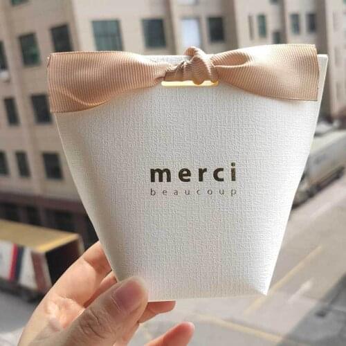 20/50pcs High-end White Knot Wedding Box, Gold-plated Paper Box, Wedding Bag, Candy Box, Gift Box with Bow Gifts for Guests