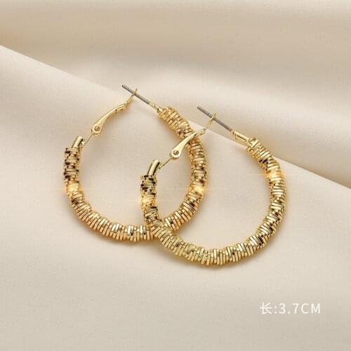 Exquisite Simple Metal Semicircle Eardrop Retro Temperamental Sexy Shining Earrings Personality Trend Jewelry Gift Woman Bijoux