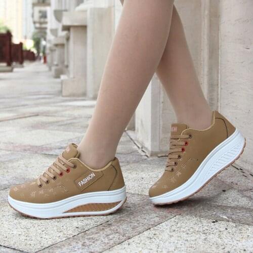 Autumn Winter White Shoes Woman Casual Loafers Fashion Sneakers Women Warm Low-cut Shoes Ladies New High Quality Cotton Shoes