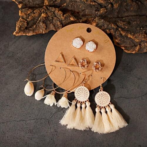 Ethnic White Pendant Ladies Earrings Retro Round Flower-Shaped Shell Decoration Long Tassel Earrings Set Female Accessories