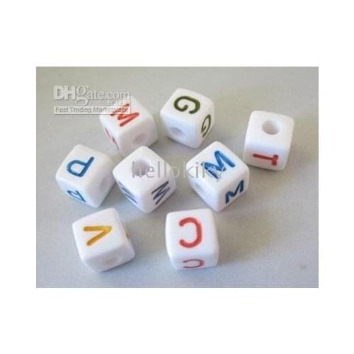 500PCS Mixed colour alphabet white cube beads 9.5mm #18716