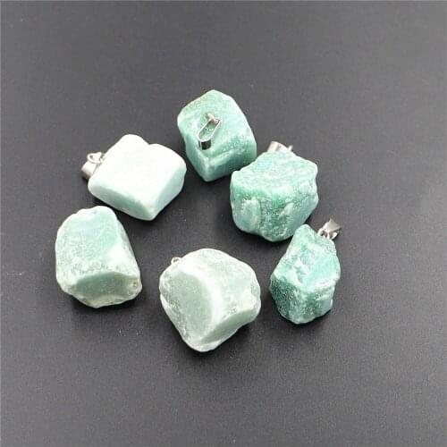 Aventurine Pendant New Fashion High Quality Natural Stone Ore Pendant Necklace 10 Pieces Best Selling Wholesale