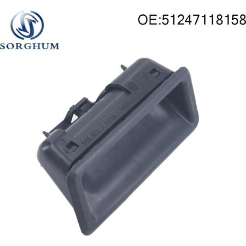 51247118158 Tailgate Push Button Release Switch For BMW E60 E90 E91