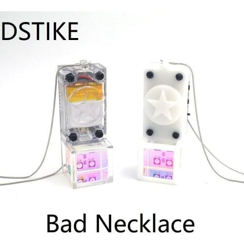 DSTIKE Bad Necklace